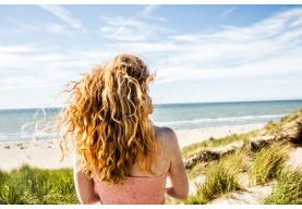 HAIR LOSS IN SUMMER: WHY AND HOW TO STRENGTHEN IT